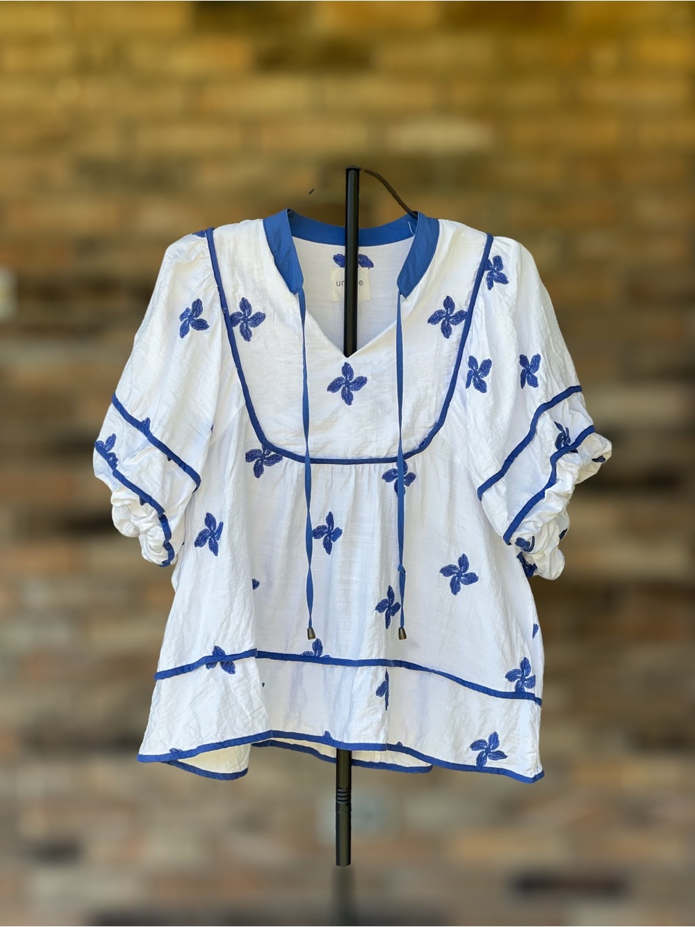 Umgee Large White Blue Embroidered Floral Ruffle Sleeve Blouse